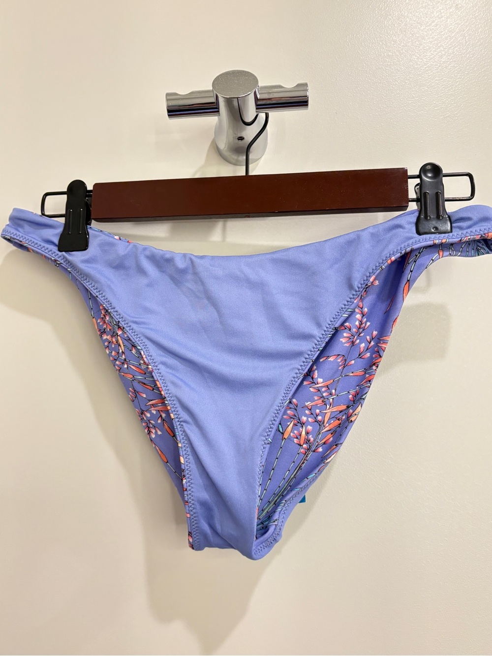 NWT O’Neill Reversible Rockley Bikini Bottom Medium MD Lavender Botanical Floral - Picture 8 of 11